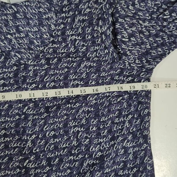 CAbi #5336 Te Amo Blouse Navy Blue Print Size Medium - Picture 9 of 10